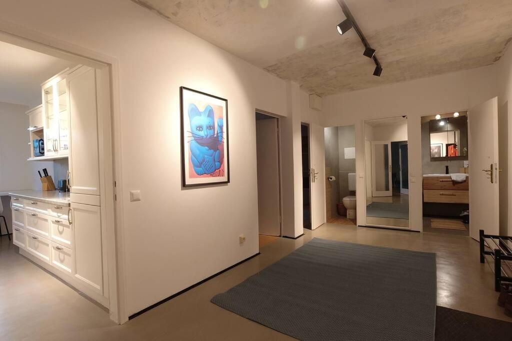 Bu Designer-Apartment Next To Metro U1 Вена Экстерьер фото
